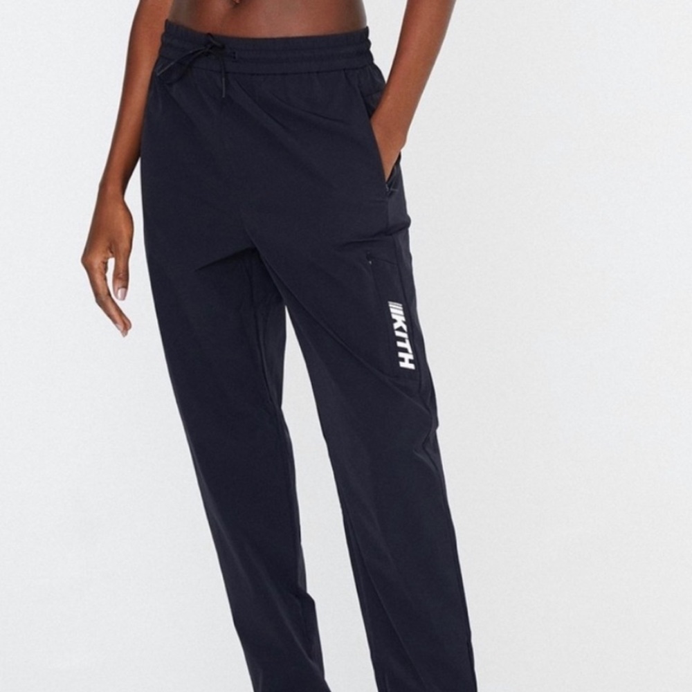 Kith nylon jogger xs